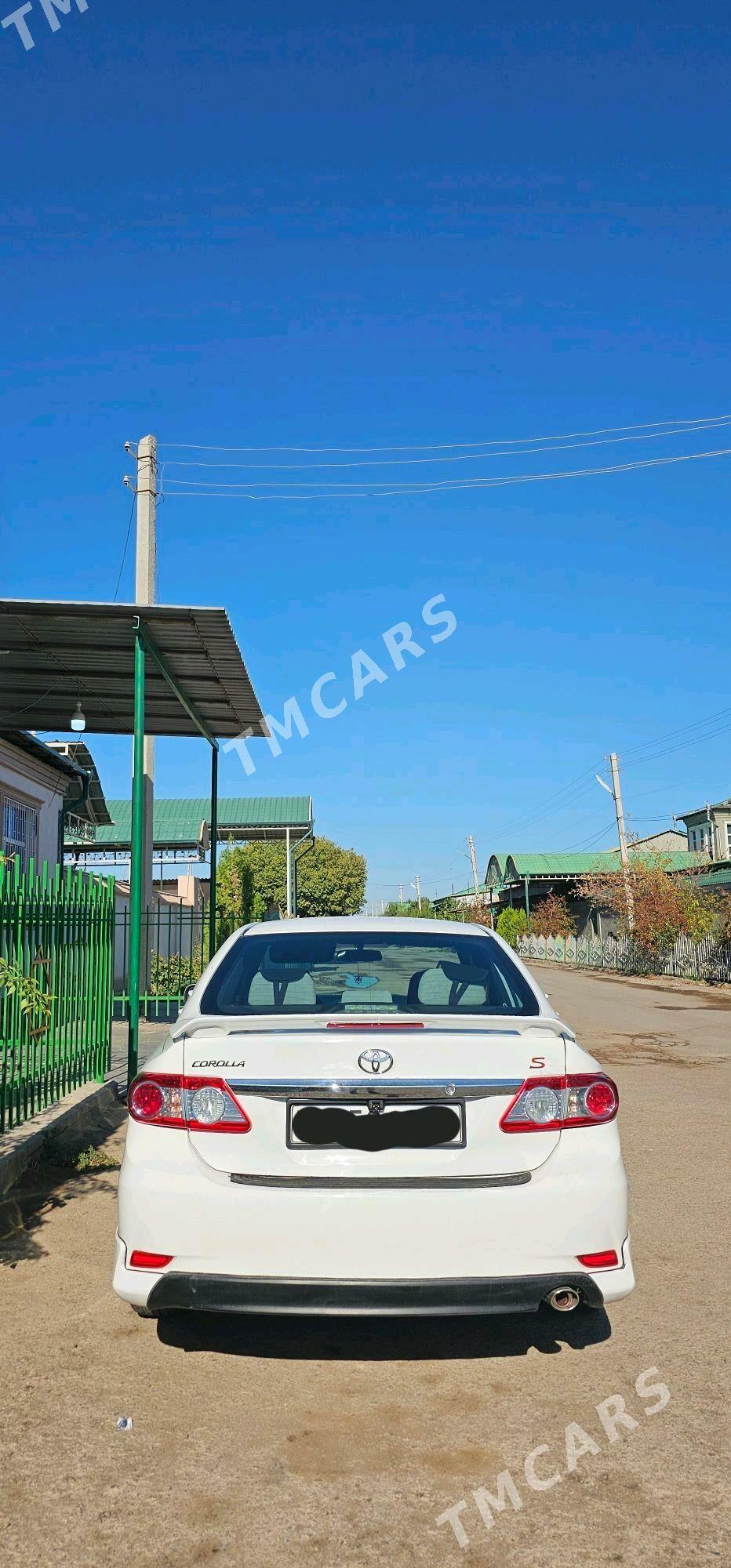 Toyota Corolla 2012 - 190 000 TMT - Дашогуз - img 2