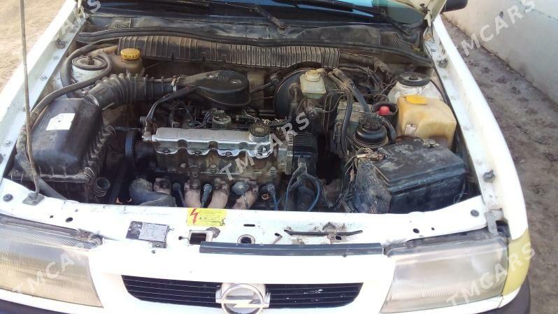 Opel Vectra 1995 - 24 000 TMT - Болдумсаз - img 2