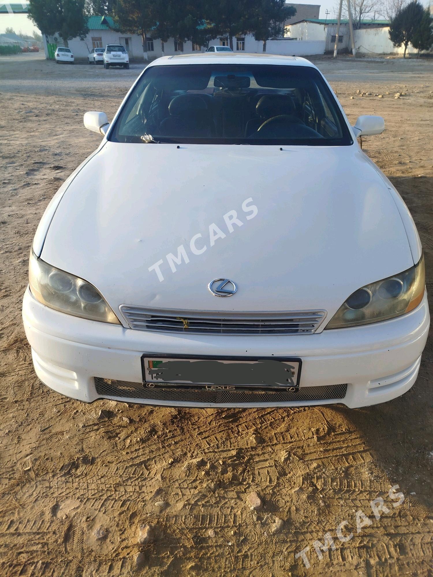 Lexus ES 300 1992 - 60 000 TMT - Garabekewül - img 2