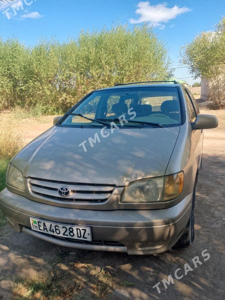 Toyota Sienna 2002 - 160 000 TMT - Кёнеургенч - img 5