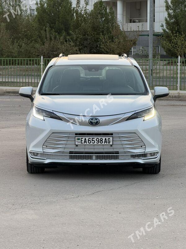 Toyota Sienna 2022 - 560 000 TMT - Ашхабад - img 3