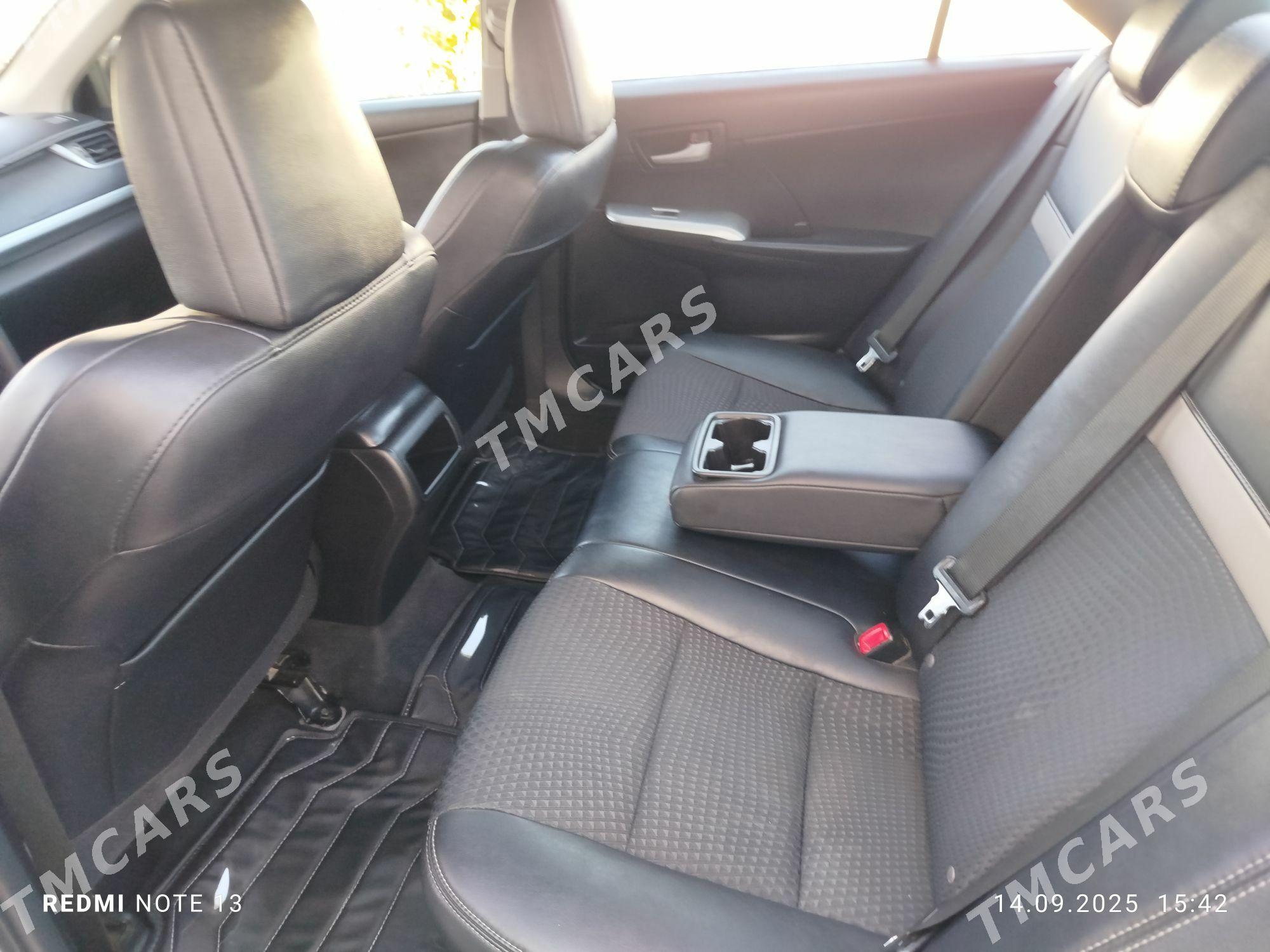 Toyota Camry 2014 - 235 000 TMT - Дашогуз - img 3