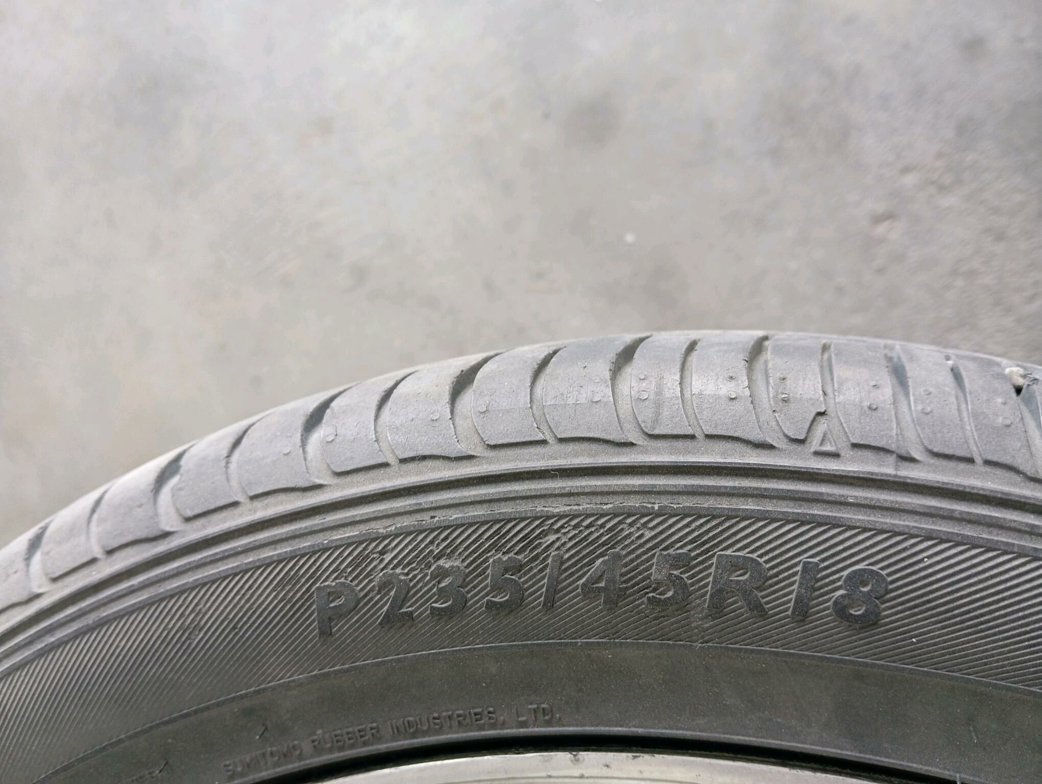 Dunlop 235 45 18 900 TMT - Гарадамак - img 5