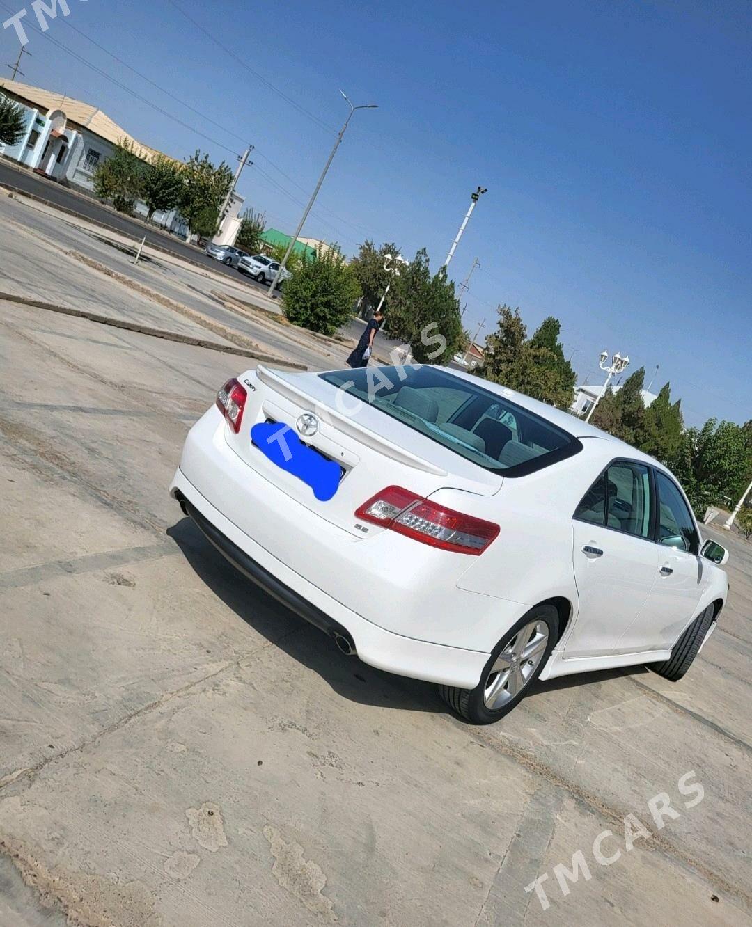 Toyota Camry 2010 - 210 000 TMT - Байрамали - img 6