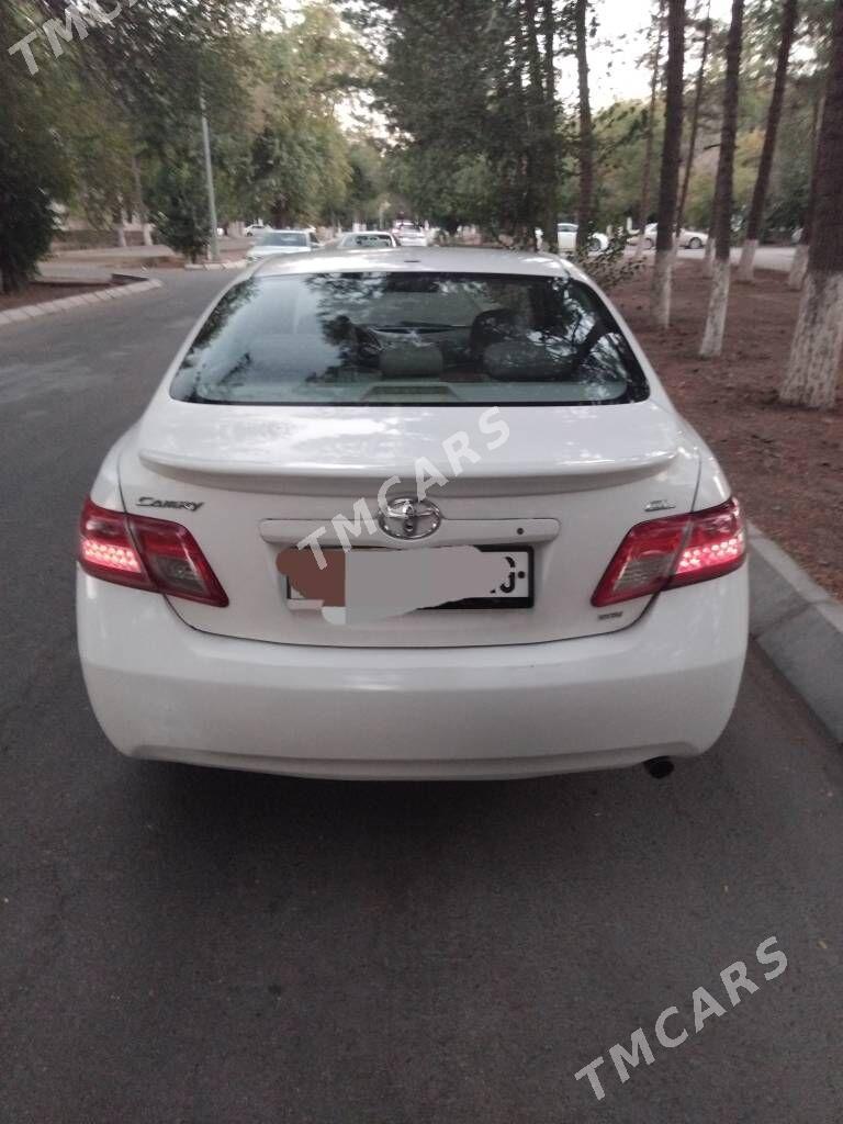 Toyota Camry 2010 - 132 000 TMT - Ашхабад - img 2