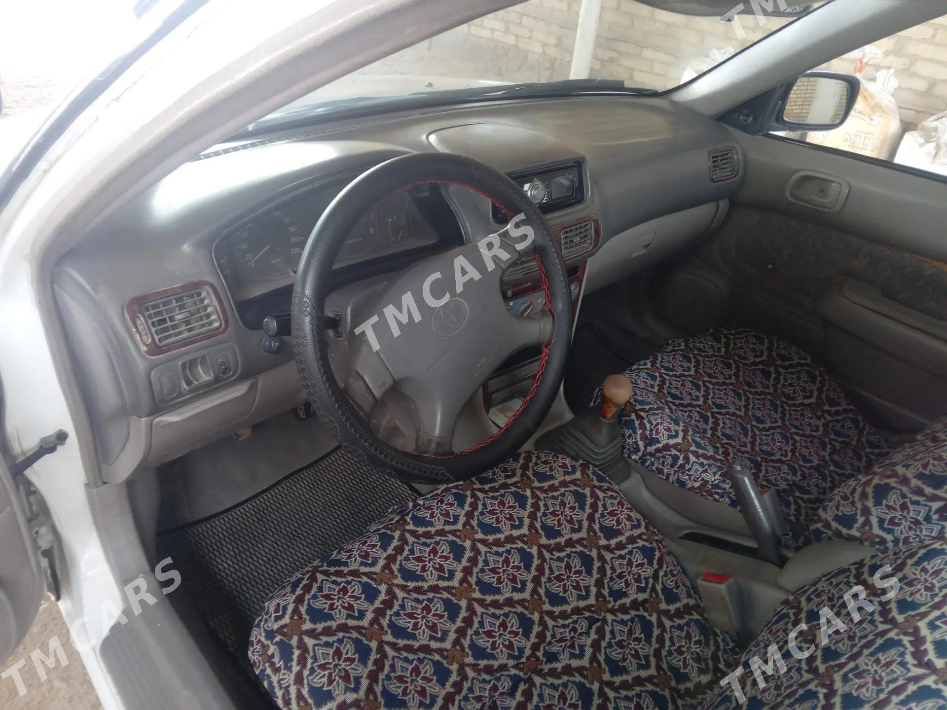 Toyota Corolla 1999 - 50 000 TMT - Sakarçäge - img 3