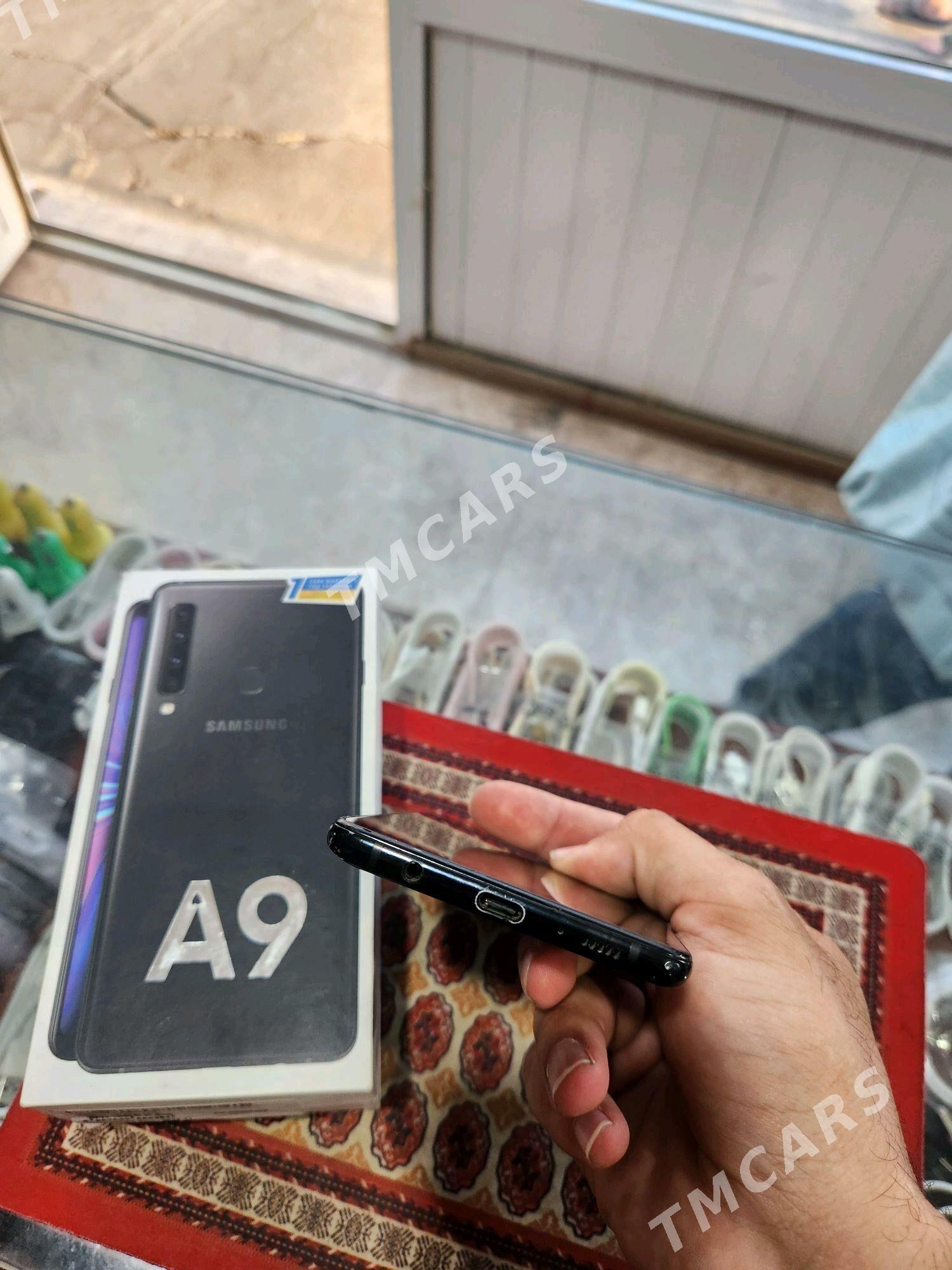 Samsung A9 2018 - 11 мкр - img 8