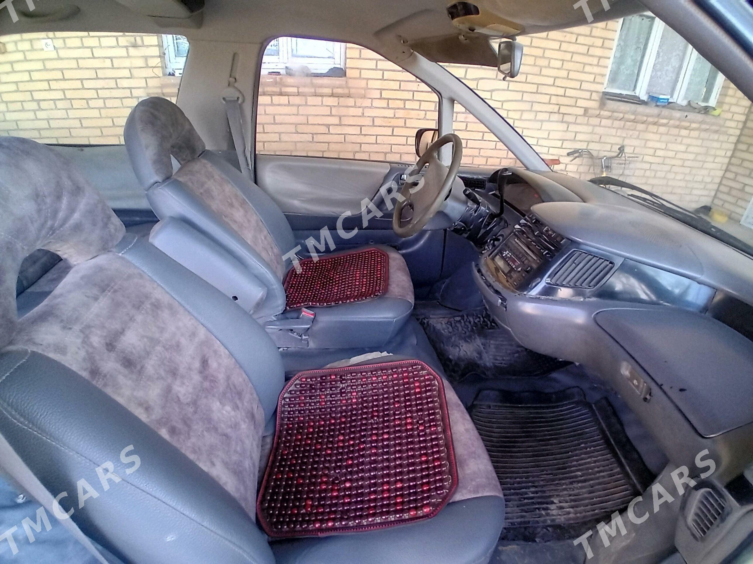 Toyota Previa 1992 - 65 000 TMT - Халач - img 2