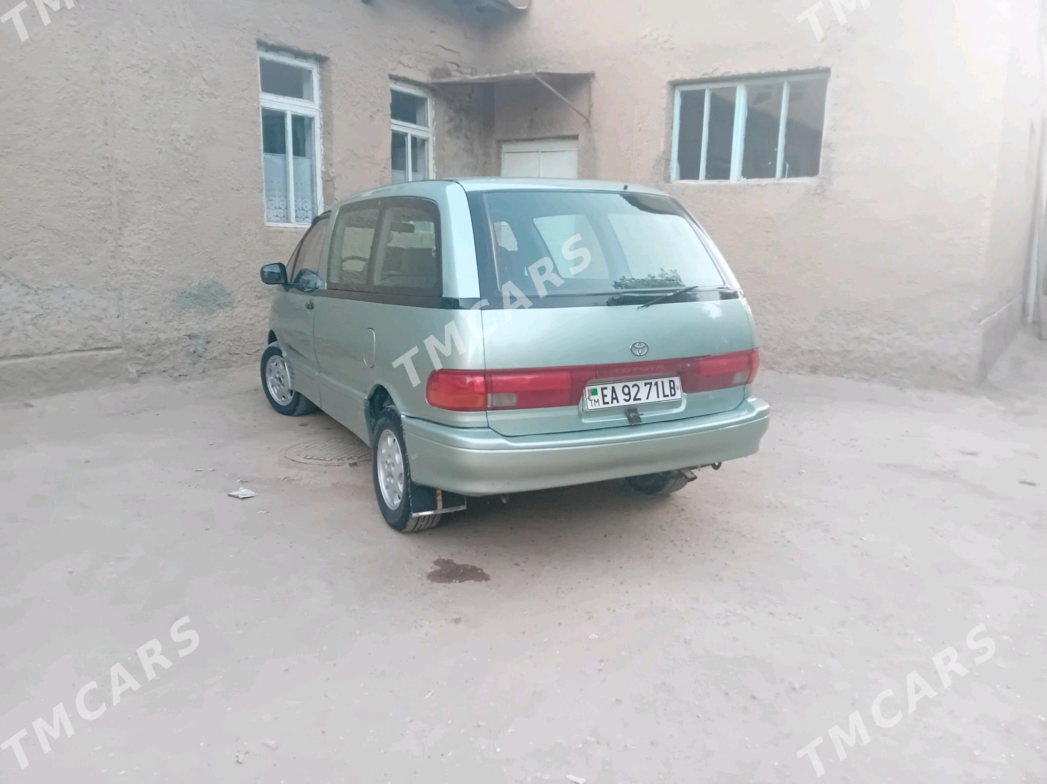 Toyota Previa 1992 - 65 000 TMT - Халач - img 3