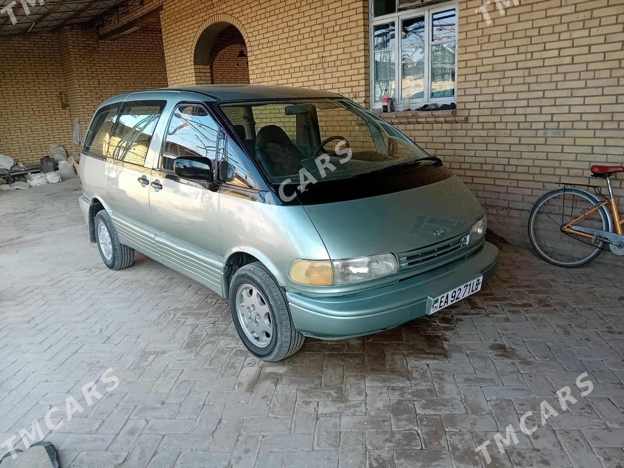 Toyota Previa 1992 - 65 000 TMT - Халач - img 4