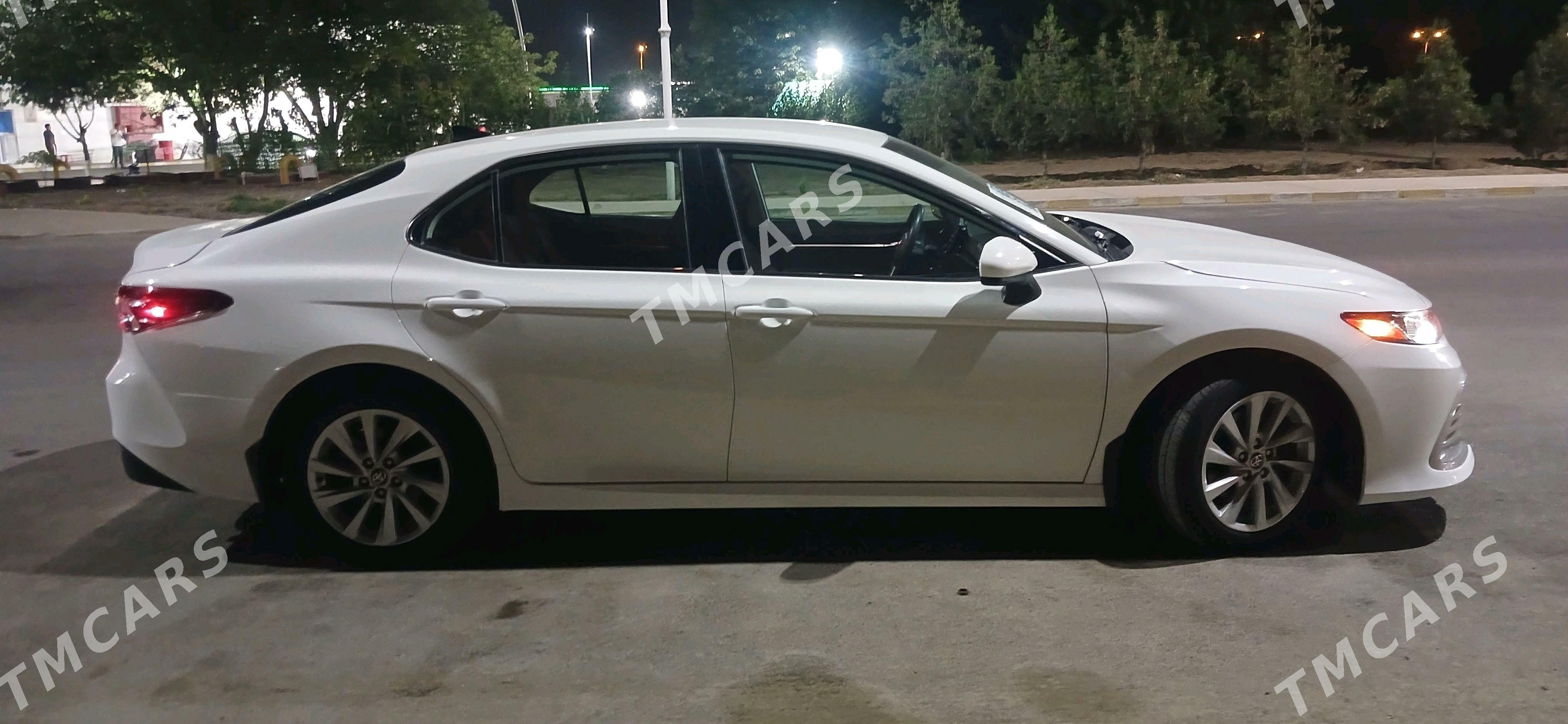 Toyota Camry 2021 - 315 000 TMT - Анев - img 4