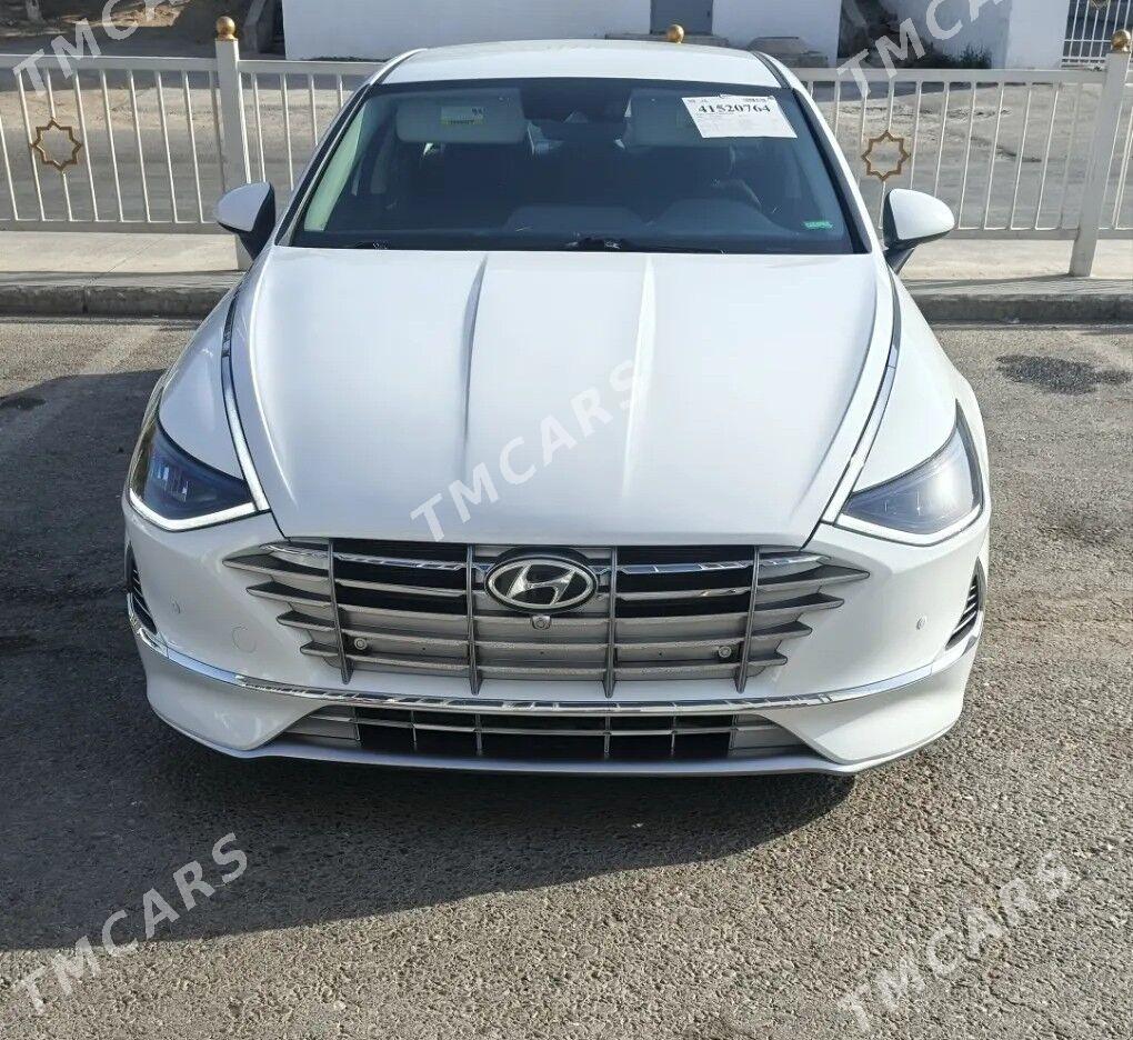 Hyundai Sonata 2020 - 260 000 TMT - Бузмеин - img 3