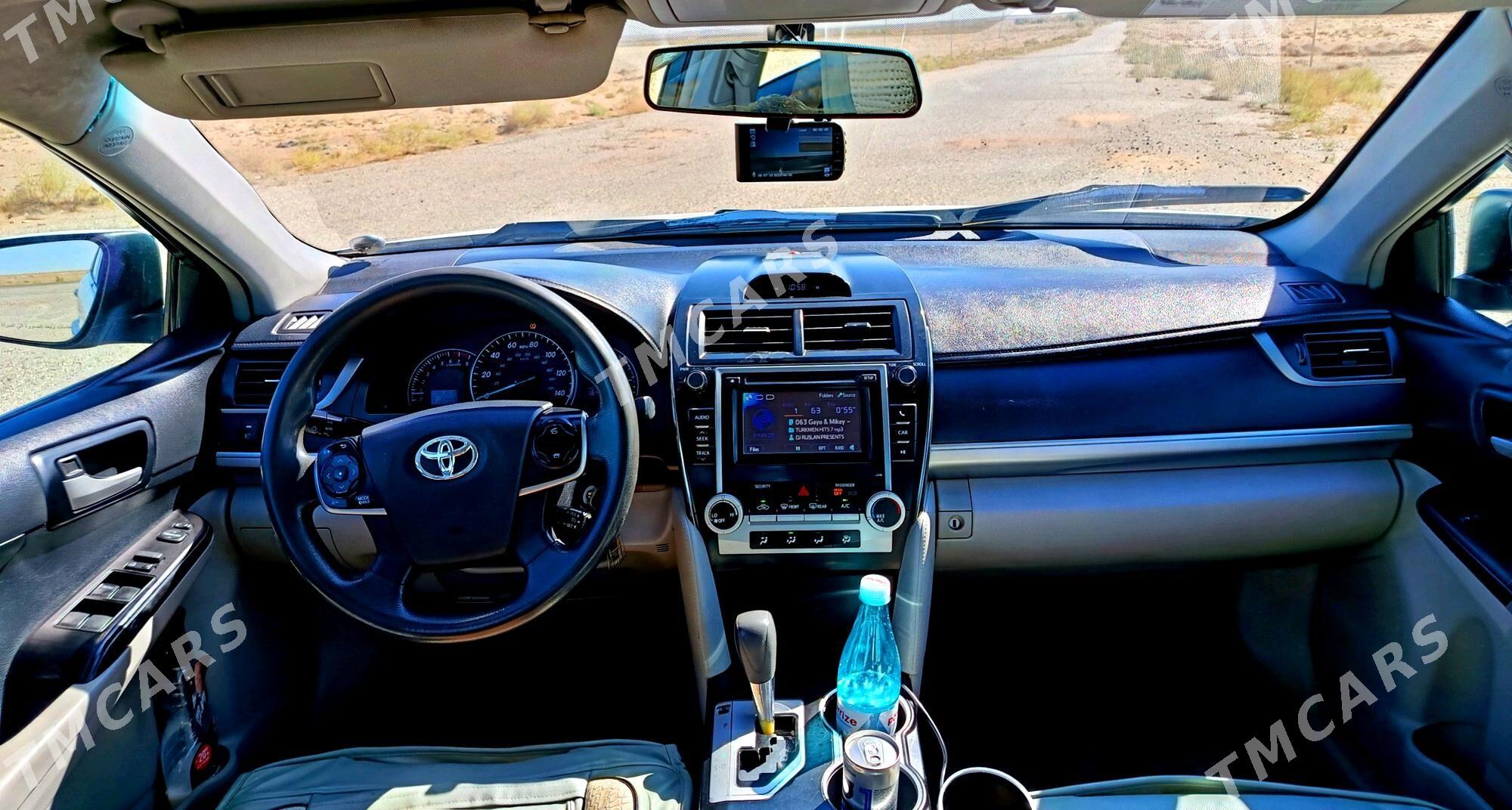 Toyota Camry 2013 - 220 000 TMT - Газаджак - img 4
