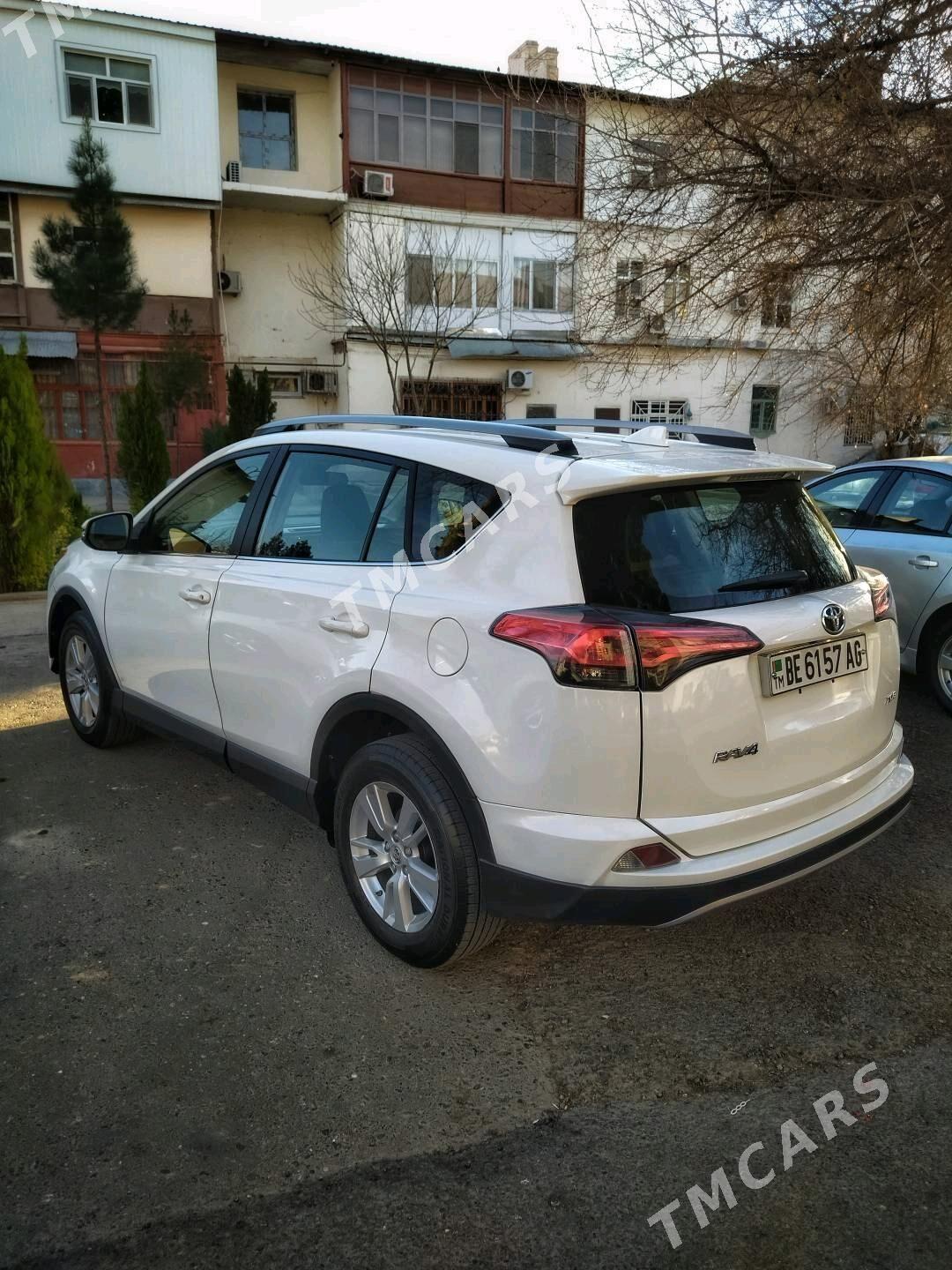 Toyota RAV4 2018 - 300 000 TMT - 30 mkr - img 2
