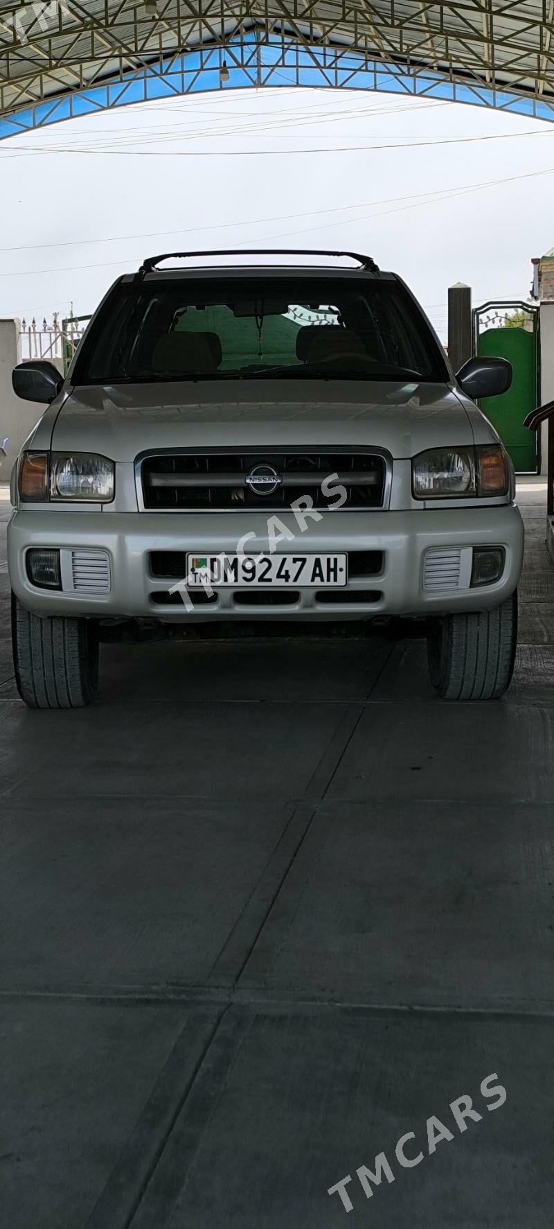 Nissan Pathfinder 2001 - 135 000 TMT - Бахарден - img 2