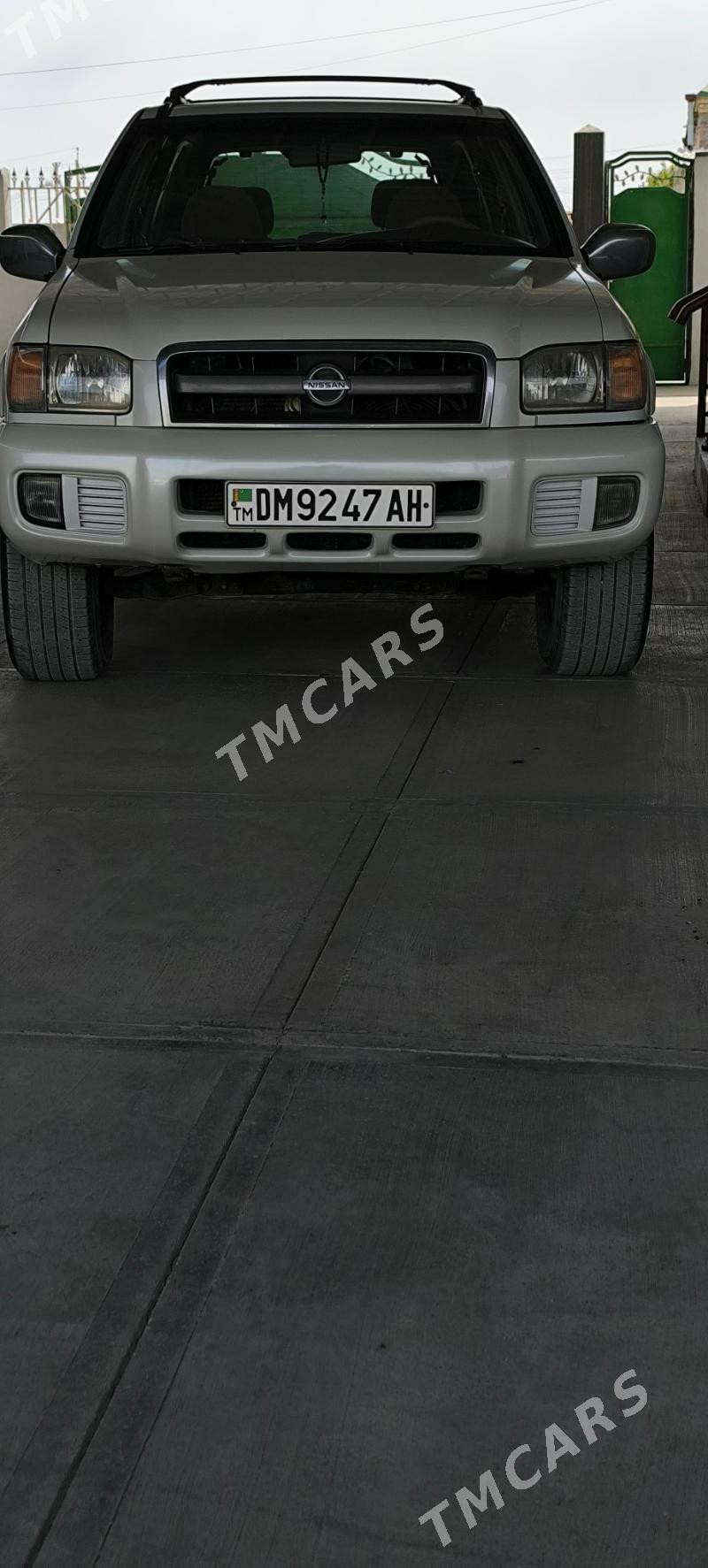 Nissan Pathfinder 2001 - 135 000 TMT - Бахарден - img 4