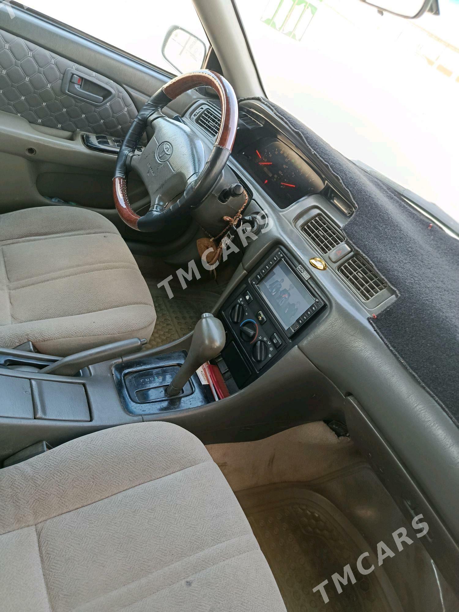 Toyota Camry 2000 - 135 000 TMT - Туркменабат - img 7