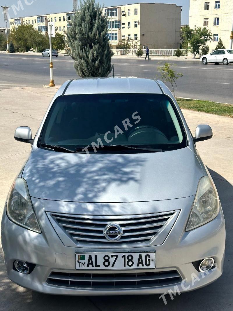 Nissan Versa 2012 - 108 000 TMT - Ашхабад - img 7