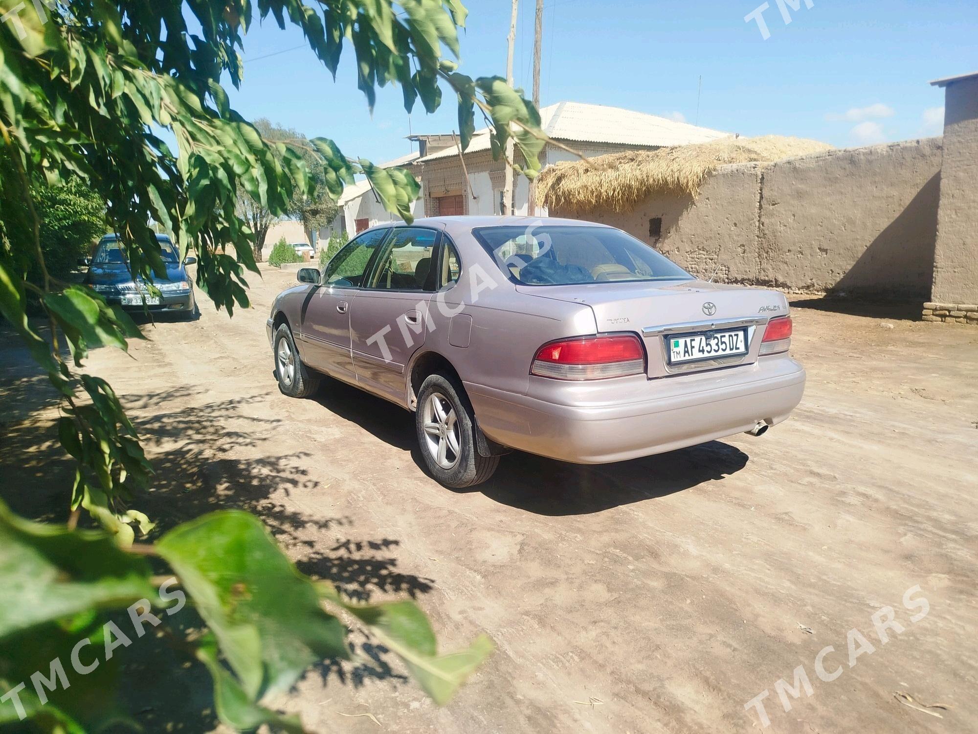 Toyota Avalon 1996 - 100 000 TMT - Gurbansoltan Eje - img 2