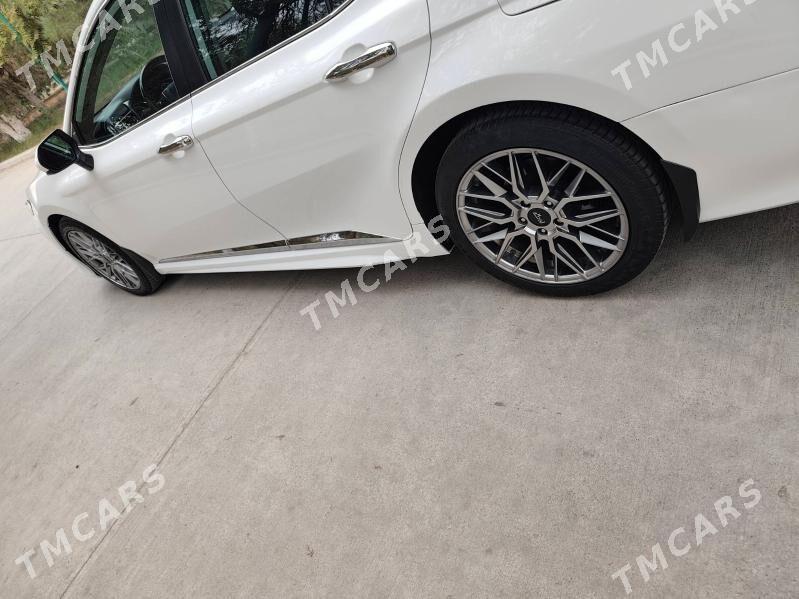 Toyota Camry 2019 - 277 000 TMT - Гёкдепе - img 8
