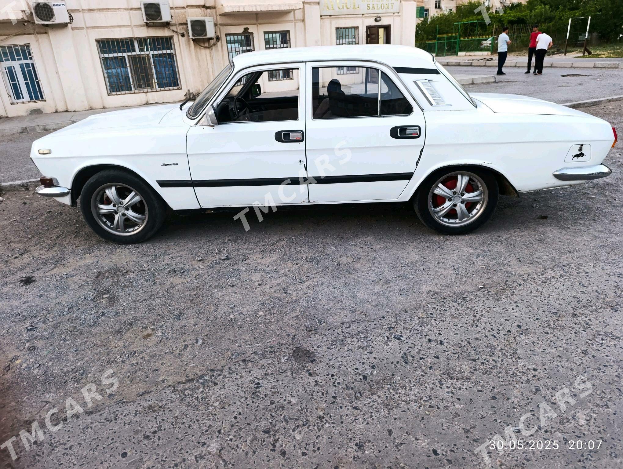 Gaz 24 1991 - 12 000 TMT - Dänew - img 3