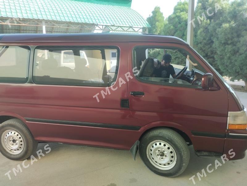 Toyota Hiace 1992 - 50 000 TMT - Мары - img 3