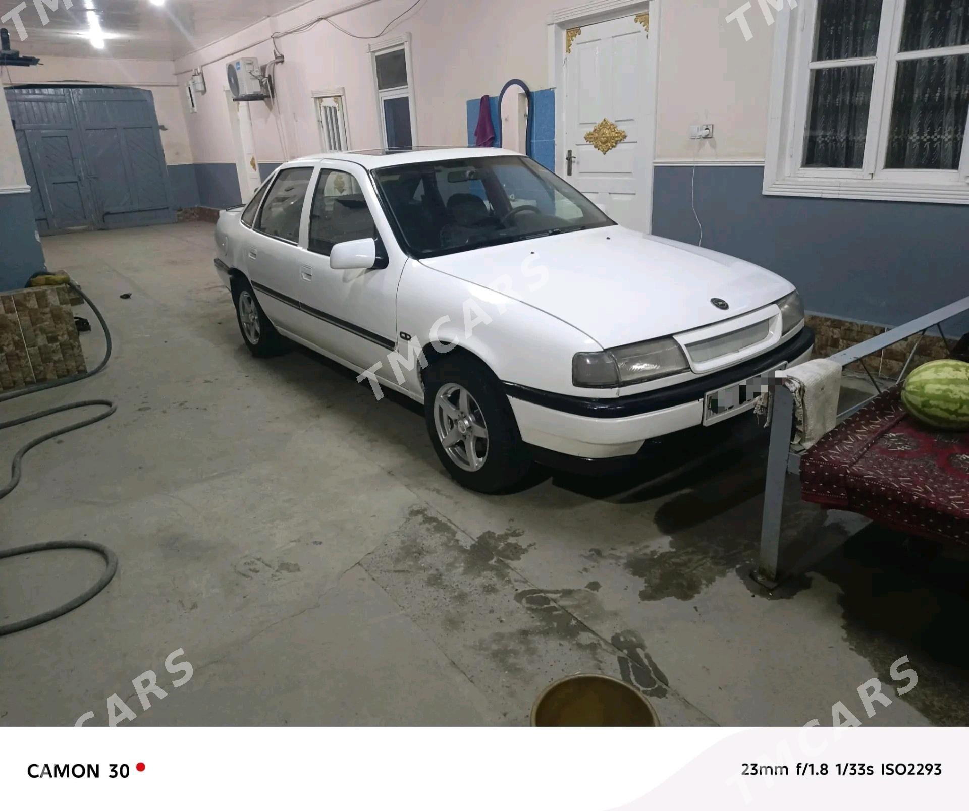 Opel Vectra 1989 - 27 000 TMT - Туркменабат - img 3