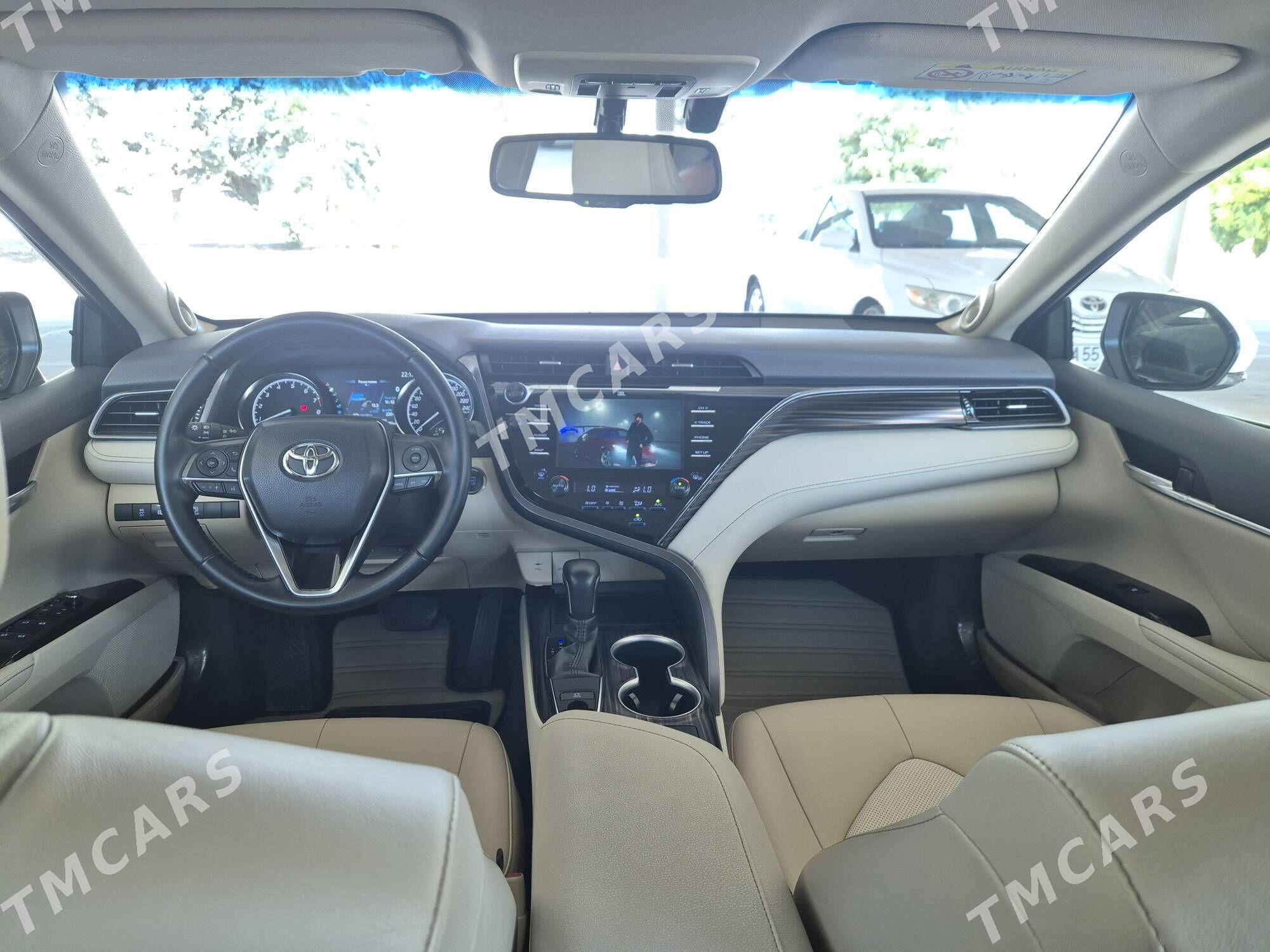 Toyota Camry 2019 - 565 000 TMT - Ашхабад - img 11