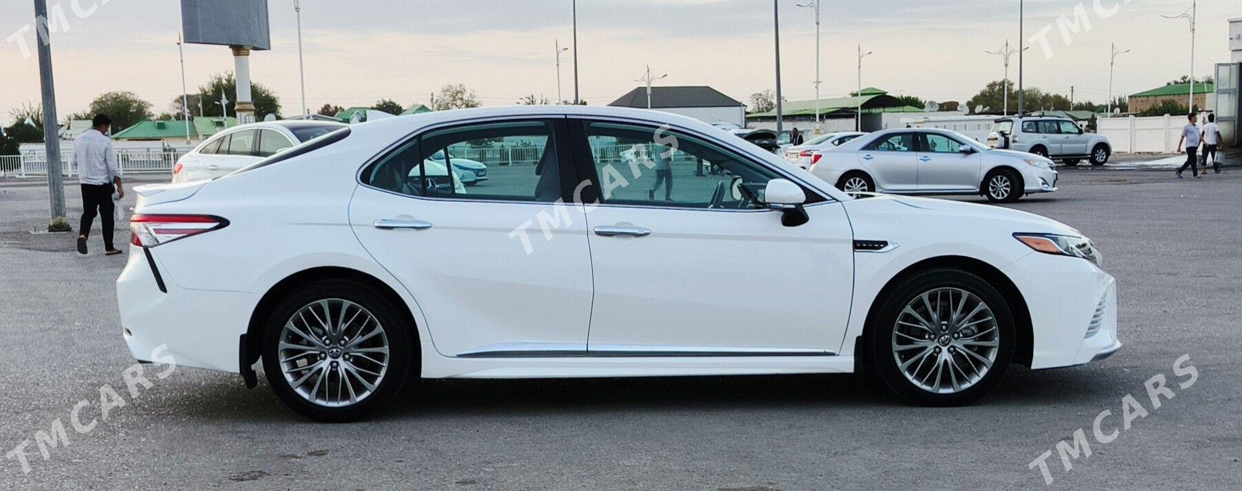 Toyota Camry 2019 - 280 000 TMT - Aşgabat - img 2