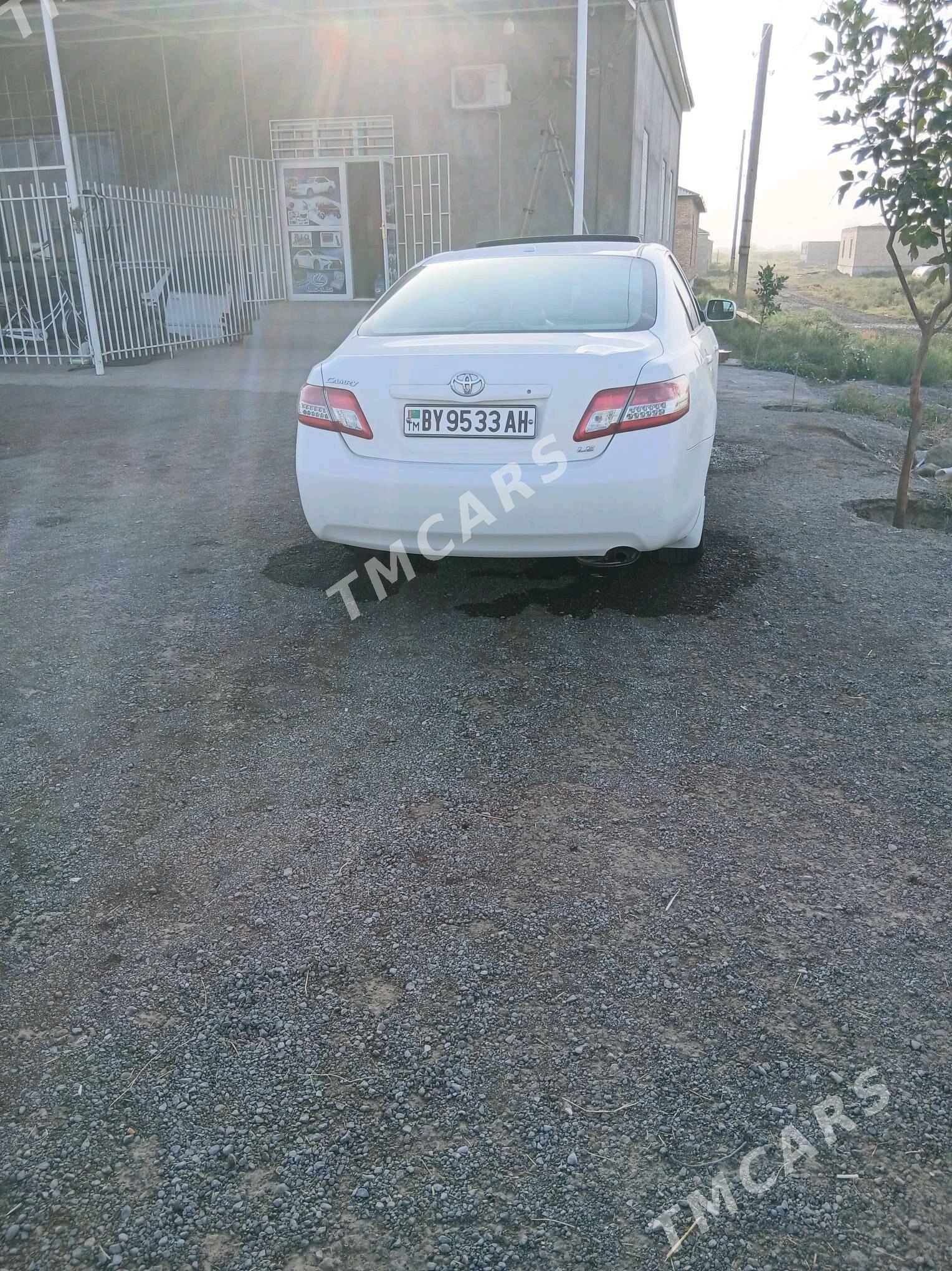 Toyota Camry 2011 - 210 000 TMT - Gökdepe - img 5
