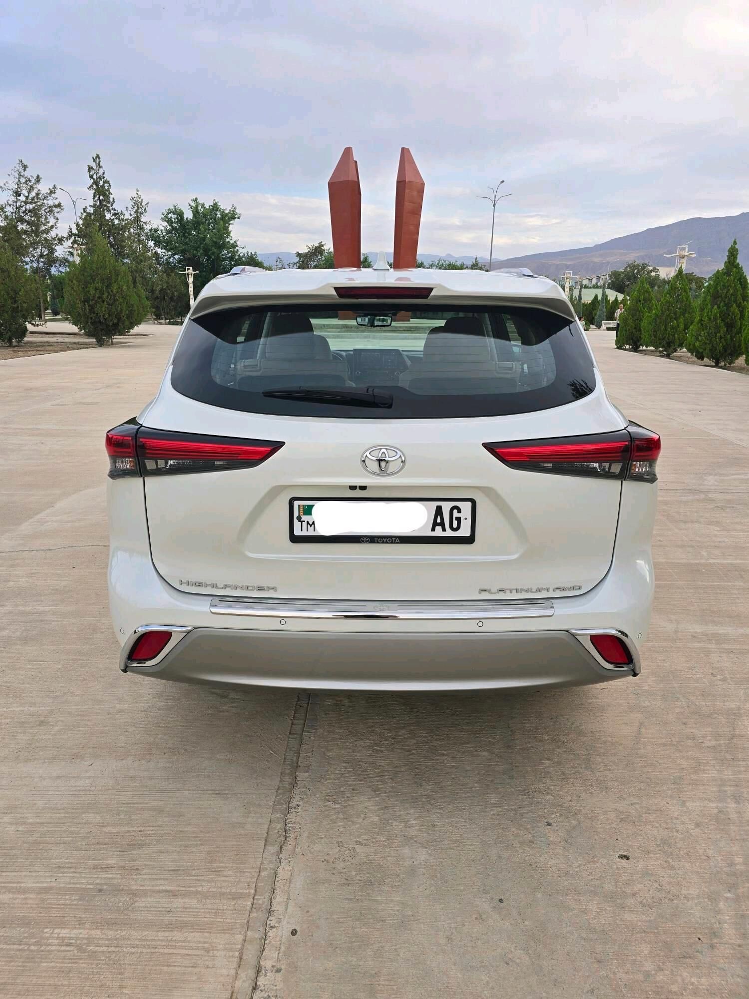 Toyota Highlander 2020 - 645 000 TMT - Büzmeýin GRES - img 6
