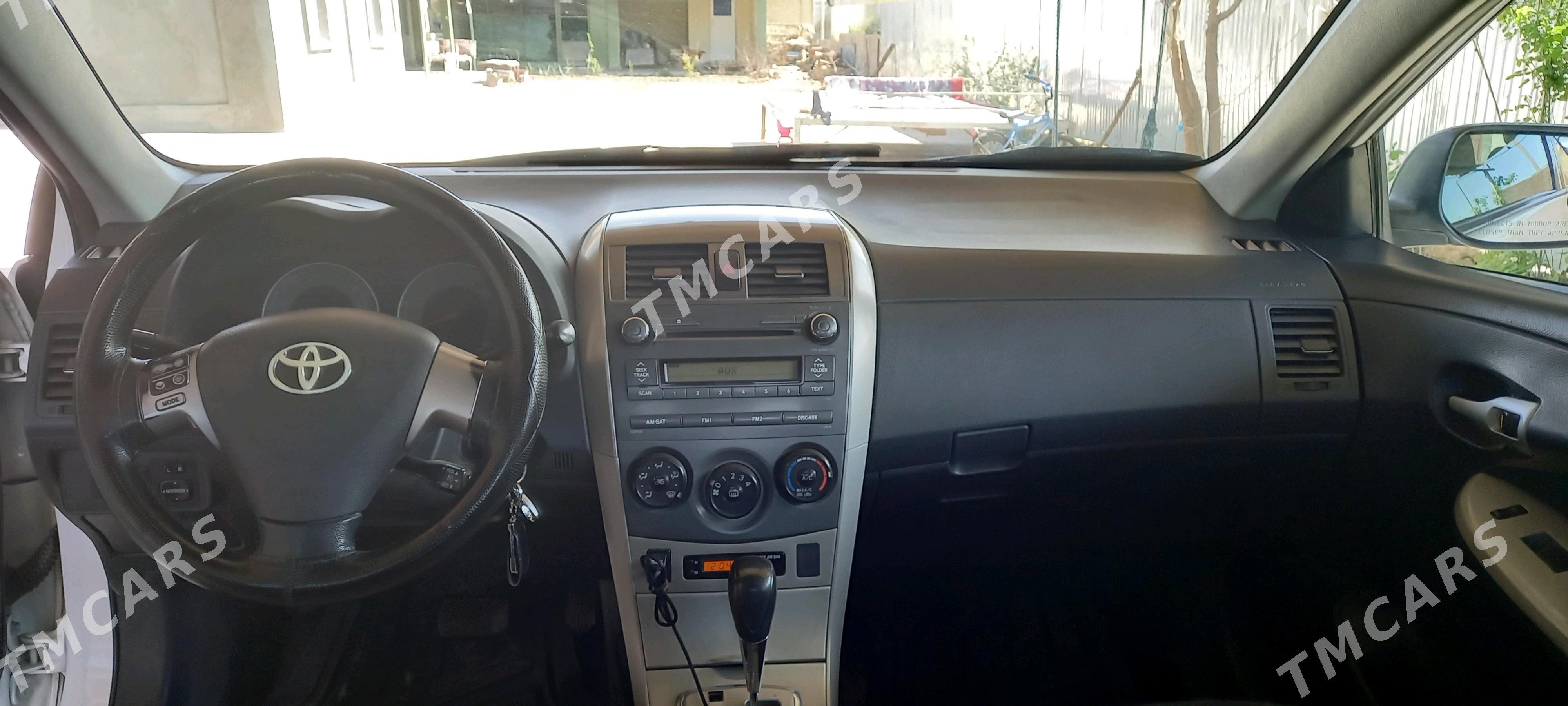 Toyota Corolla 2010 - 135 000 TMT - Мары - img 5