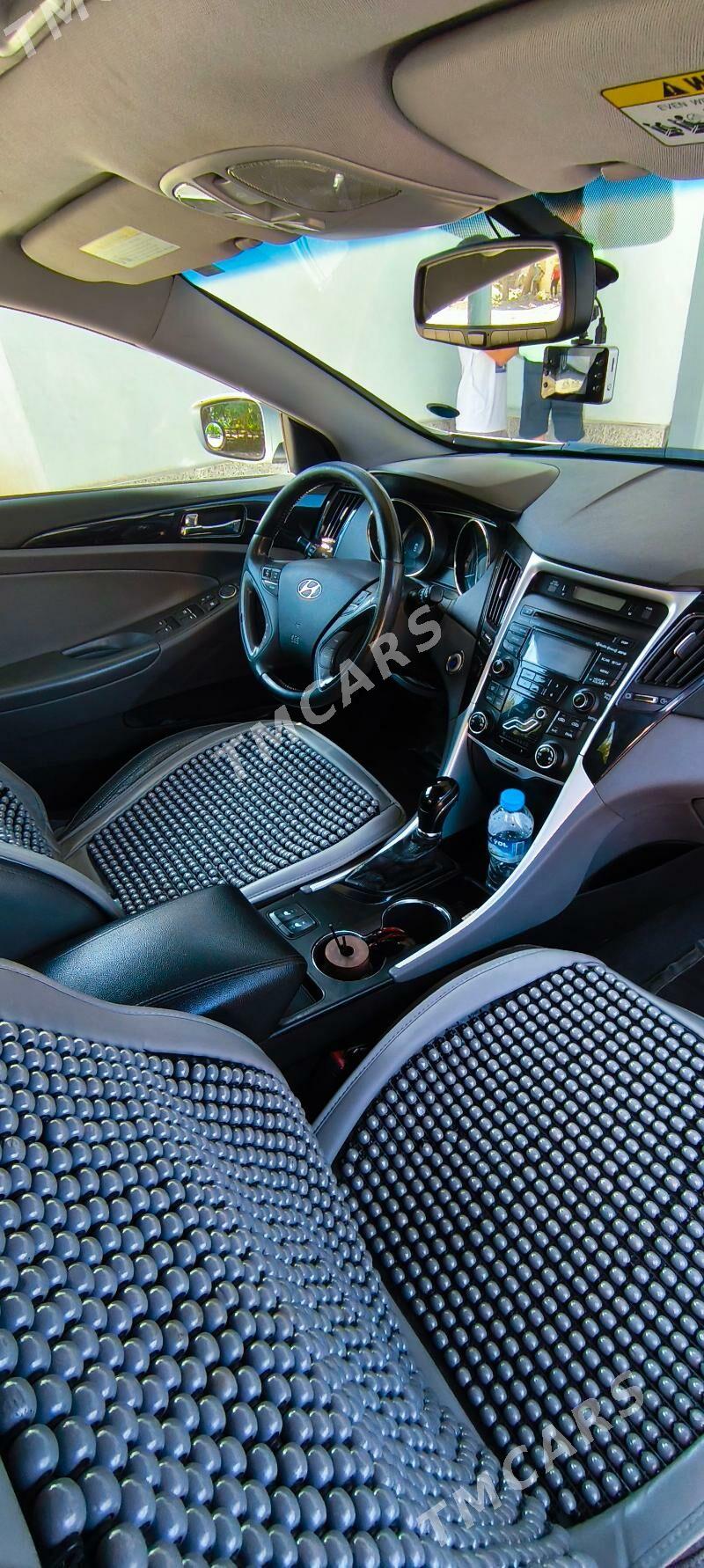 Hyundai Sonata 2013 - 155 000 TMT - Дянев - img 6