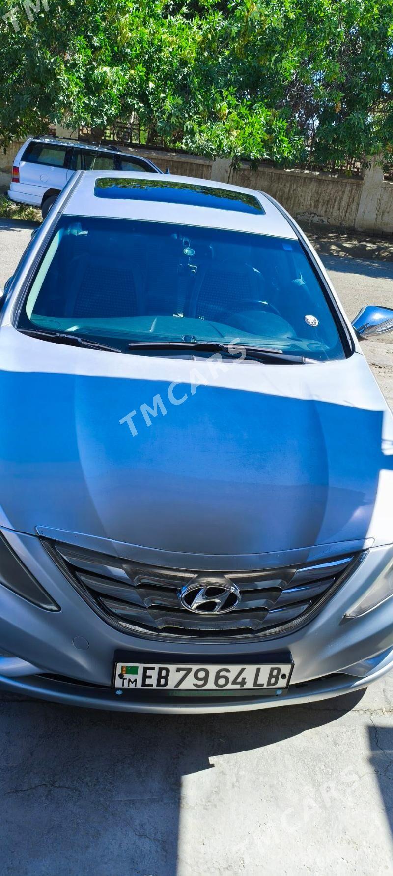 Hyundai Sonata 2013 - 155 000 TMT - Дянев - img 5