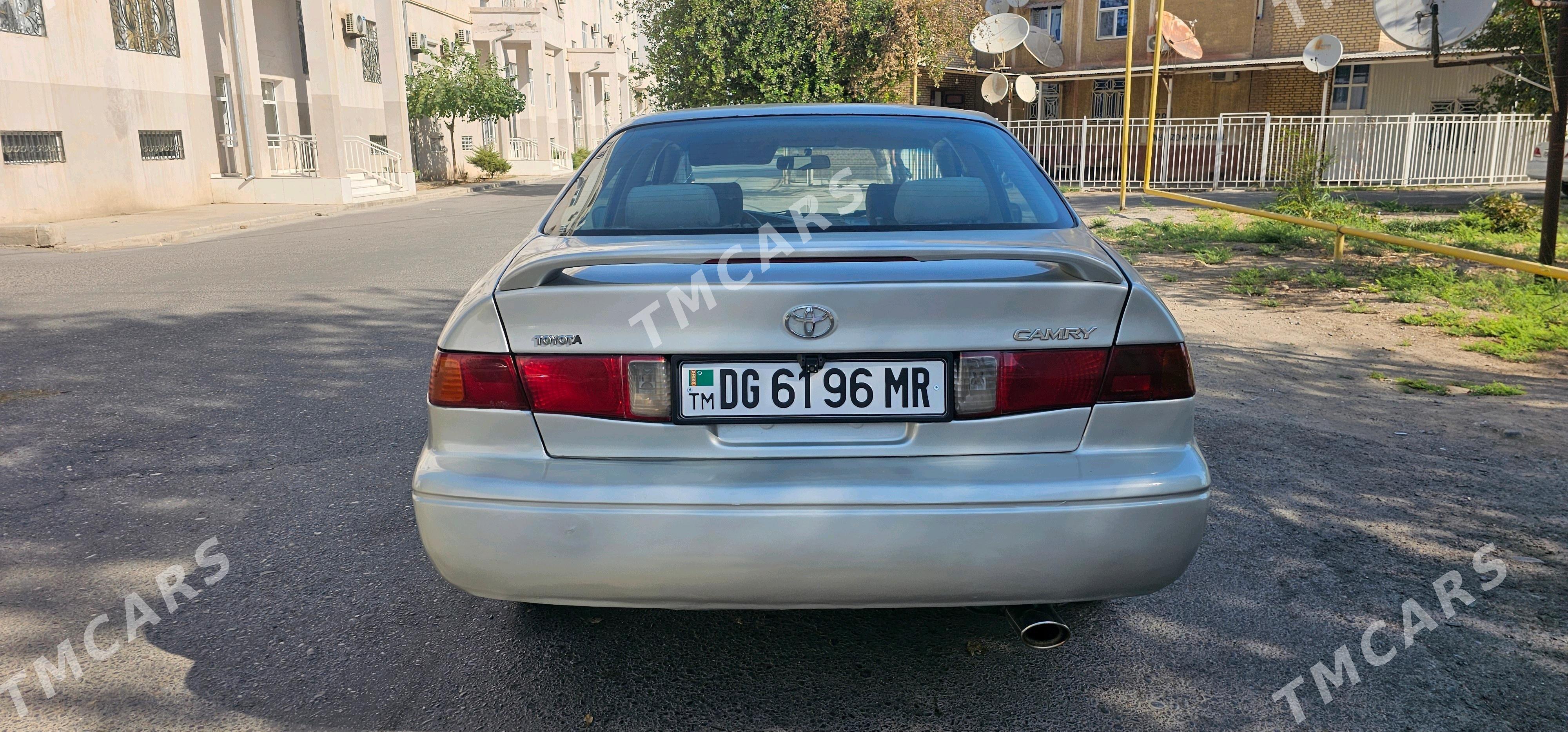 Toyota Camry 2000 - 98 000 TMT - Мары - img 5