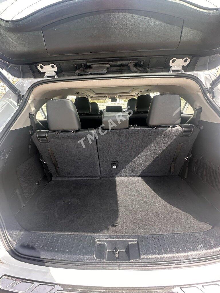 Toyota Highlander 2022 - 600 000 TMT - Aşgabat - img 9