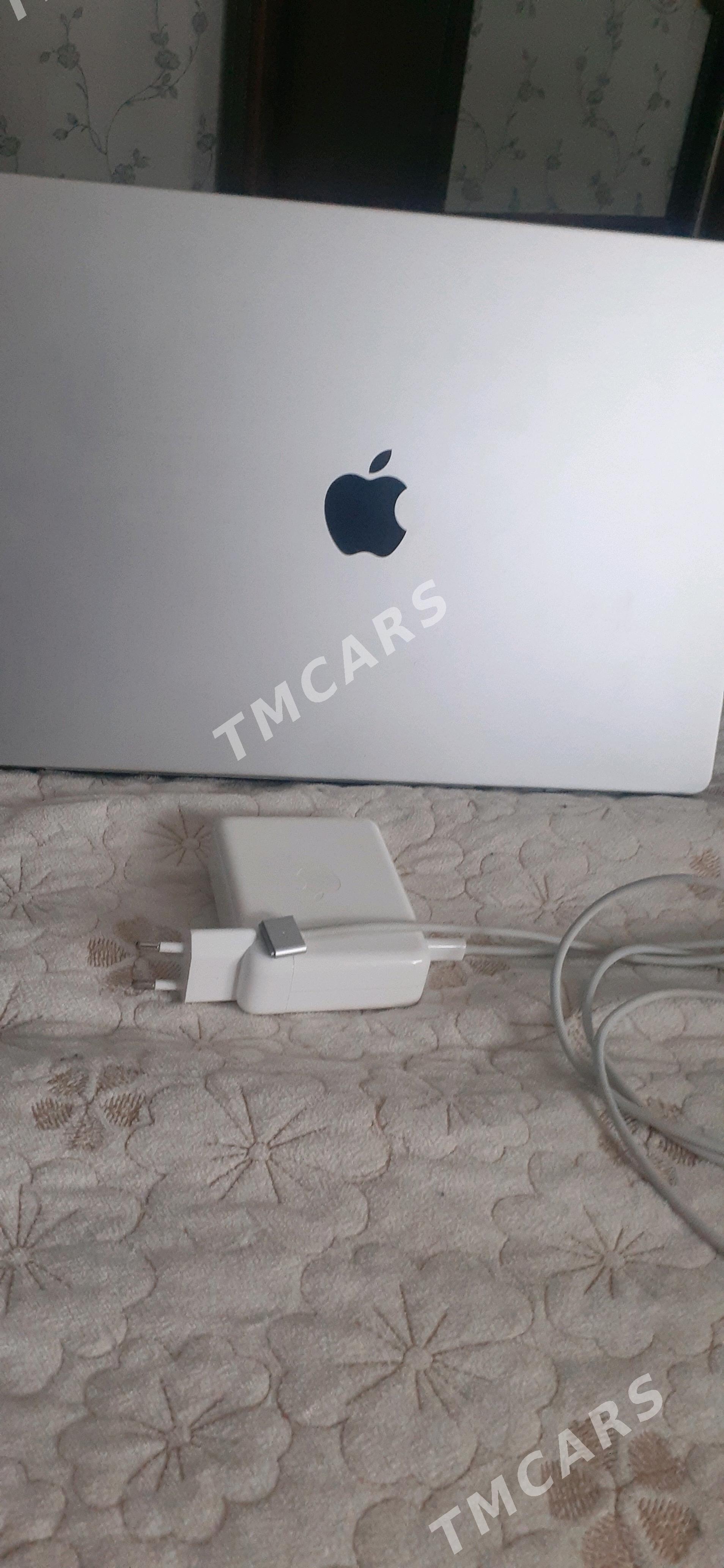 MacBook Pro - Balkanabat - img 4