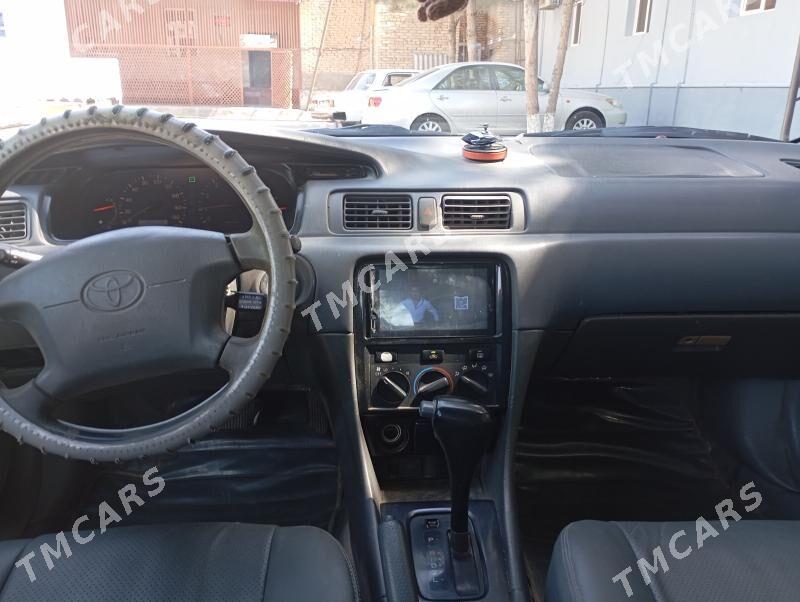 Toyota Camry 2001 - 110 000 TMT - Керки - img 4