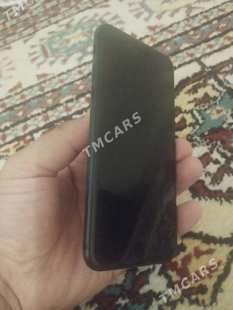 Iphone 7 - Балканабат - img 4