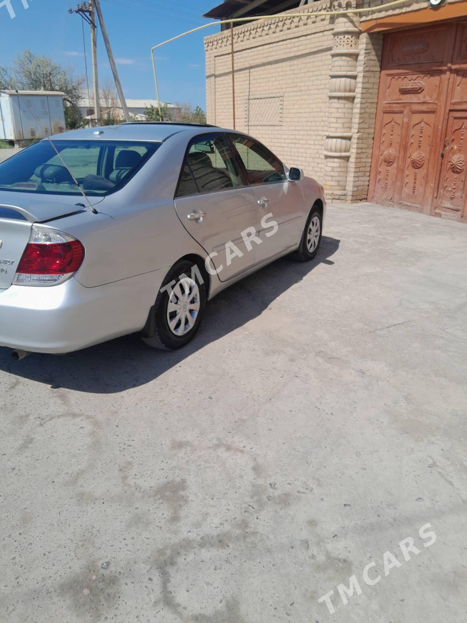 Toyota Camry 2002 - 140 000 TMT - Garabekewül - img 5