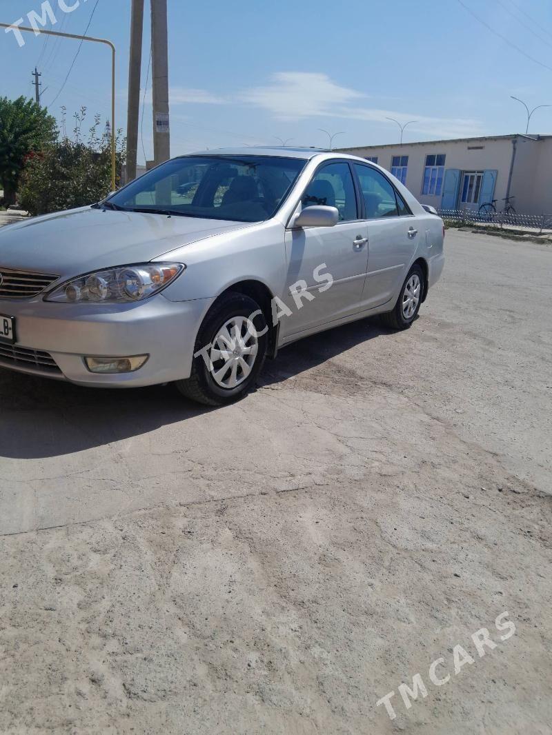 Toyota Camry 2002 - 140 000 TMT - Garabekewül - img 4