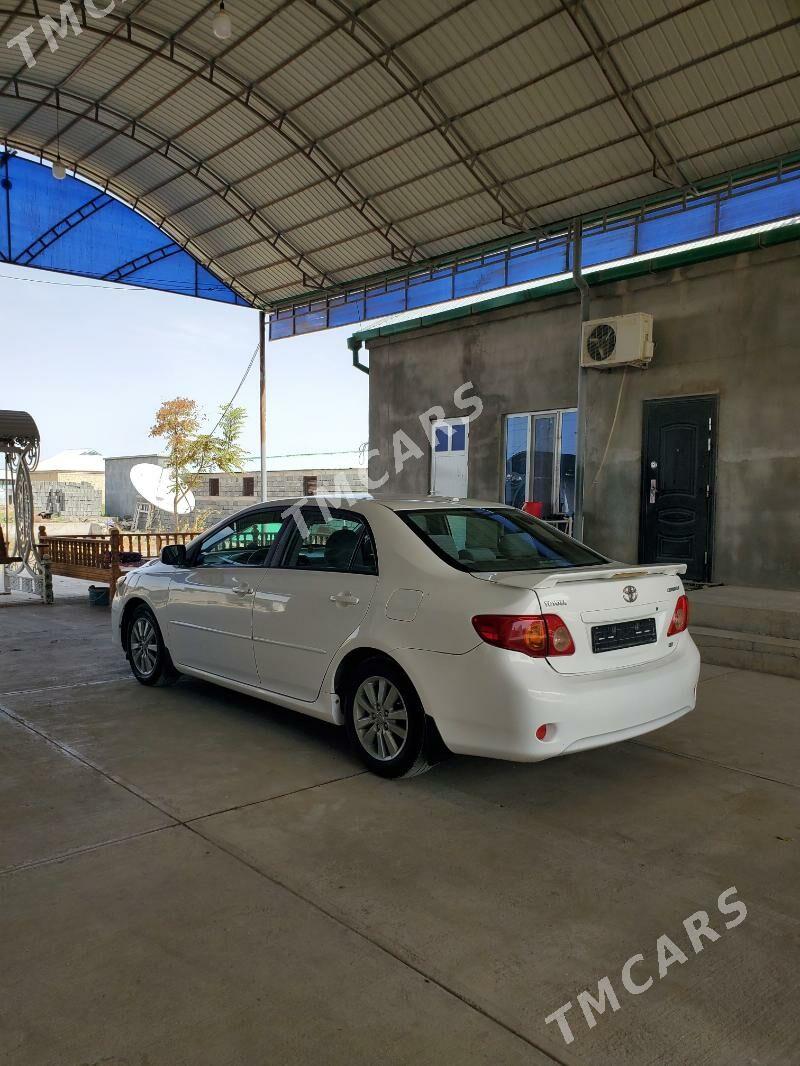 Toyota Corolla 2010 - 142 000 TMT - Гёкдепе - img 2