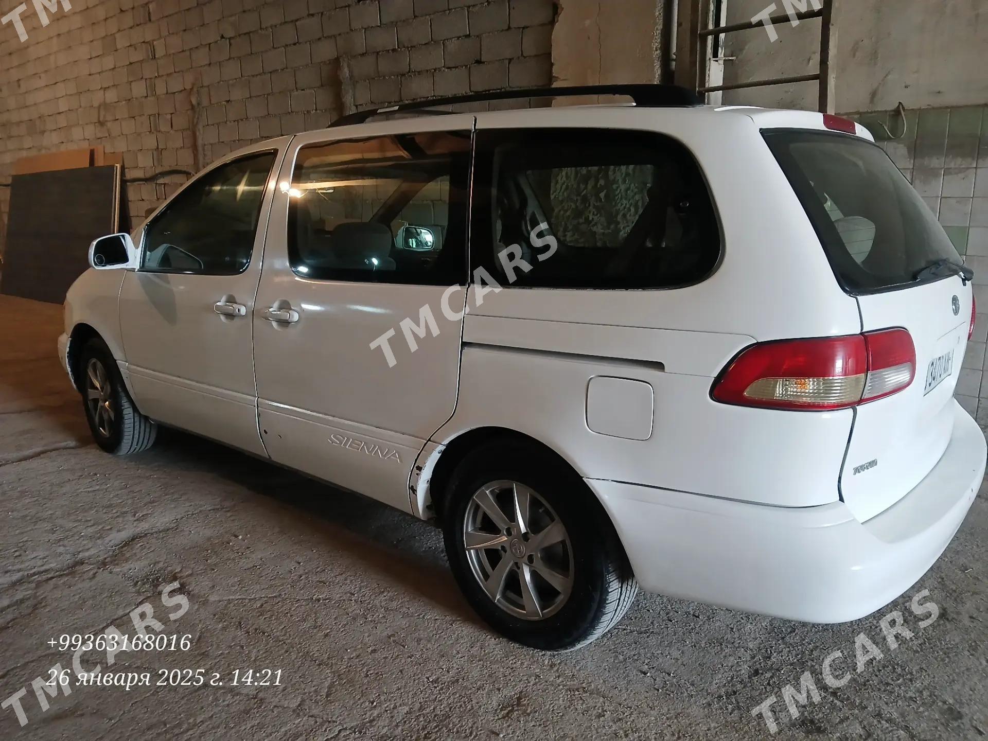 Toyota Sienna 2002 - 145 000 TMT - Анев - img 2