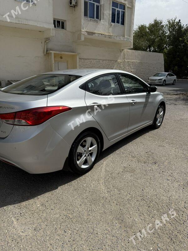 Hyundai Elantra 2012 - 169 000 TMT - Ашхабад - img 4