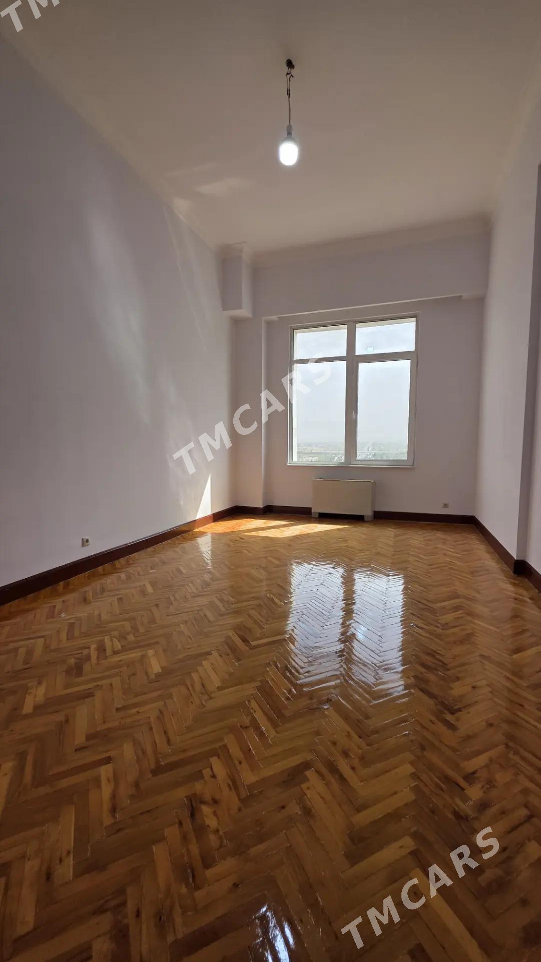 Şayoly Elitka 3kom 9et 150m² - Aşgabat - img 4