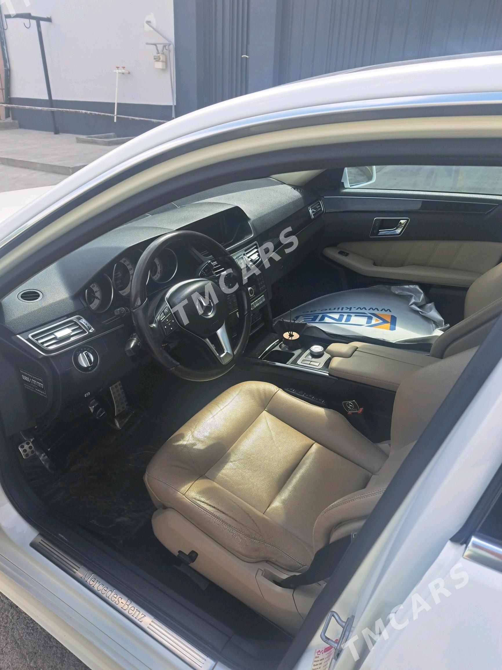 Mercedes-Benz E350 2009 - 320 000 TMT - Арзув - img 2