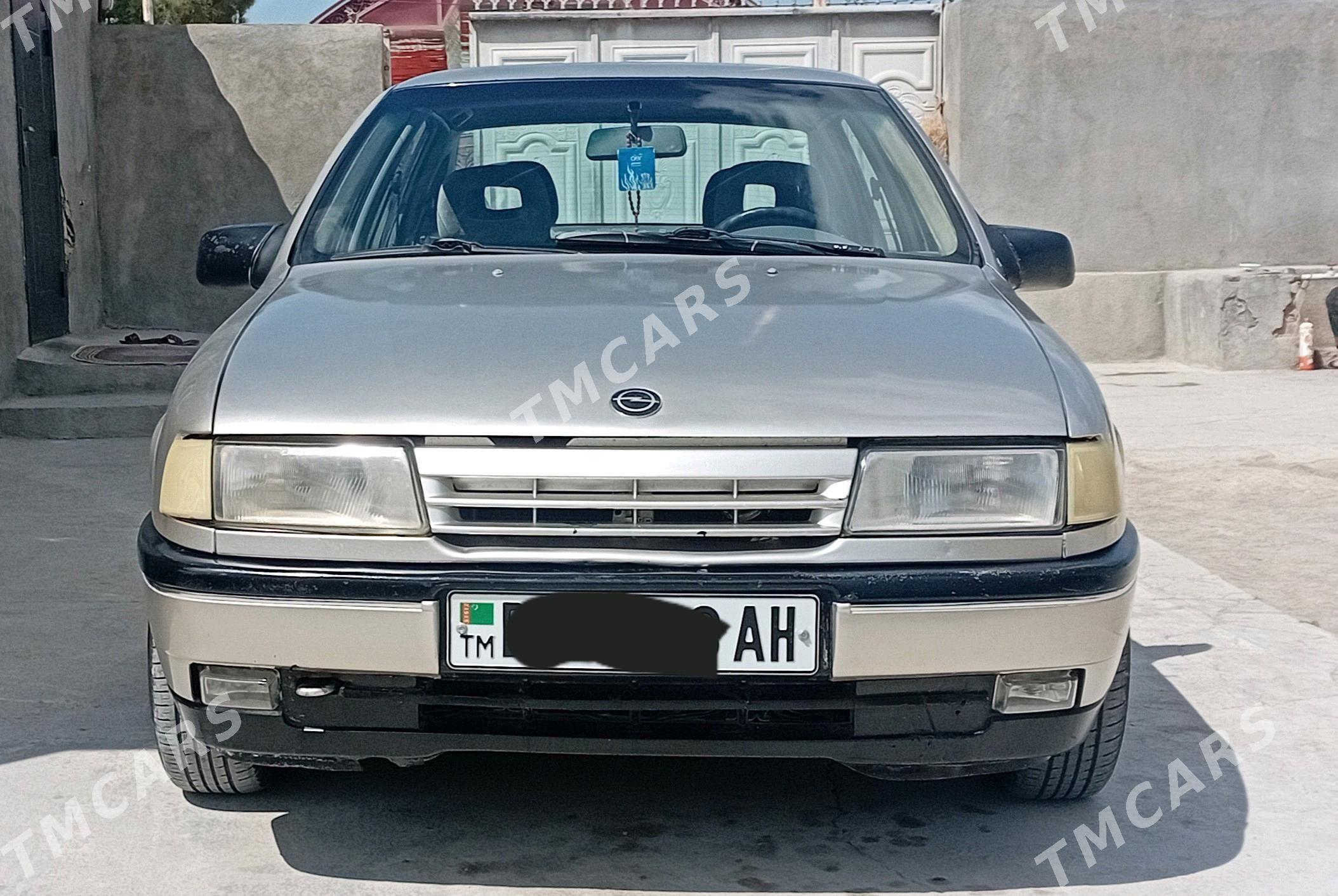 Opel Vectra 1990 - 37 000 TMT - Bäherden - img 6