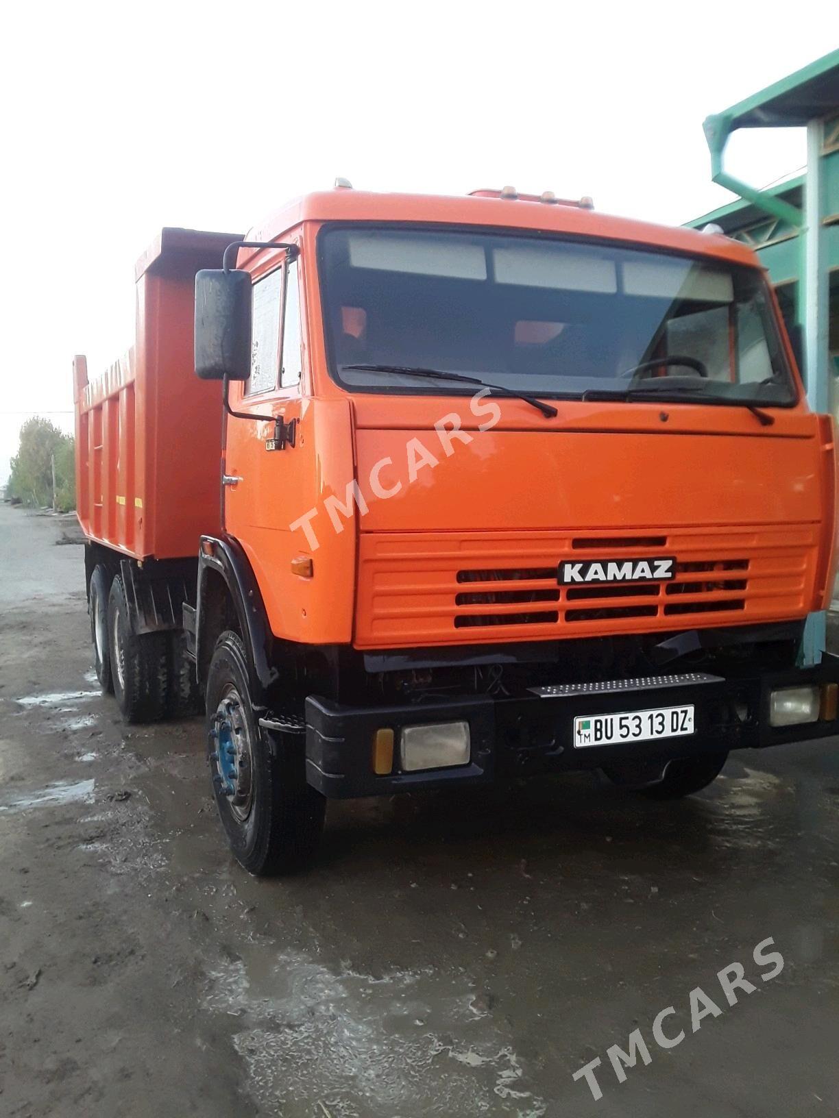 Kamaz 6520 2011 - 300 000 TMT - Гурбансолтан Едже - img 2
