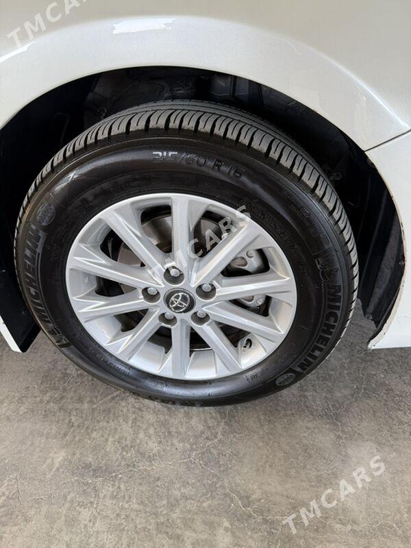 Toyota Camry 2016 - 258 000 TMT - Aşgabat - img 3
