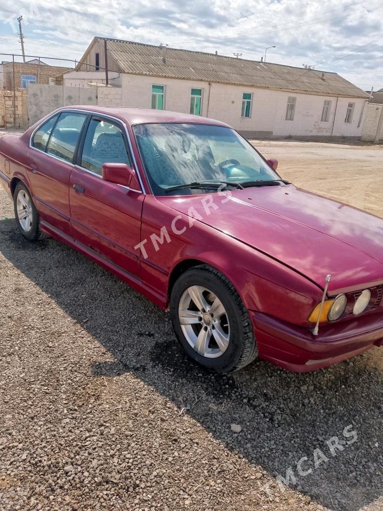 BMW 525 1990 - 45 000 TMT - Türkmenbaşy - img 2